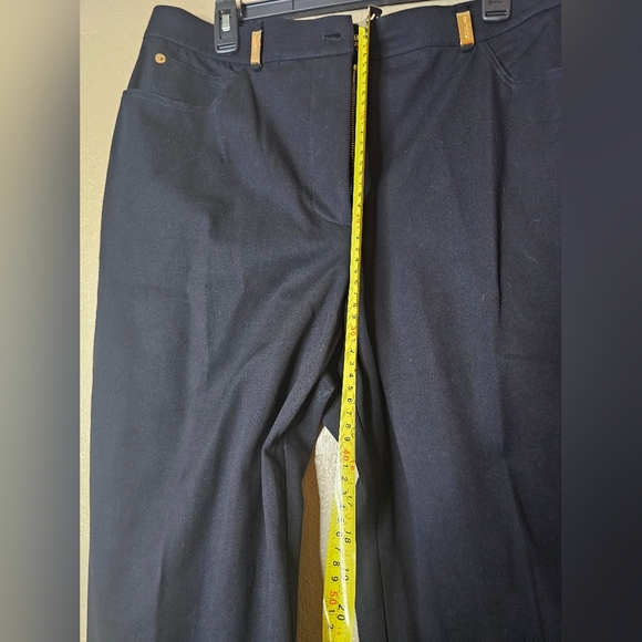 VTG ST. JOHN Sport Marie Gray Designer Navy Gold Accent Crop Ankle Pants Size 16 - Picture 6 of 8